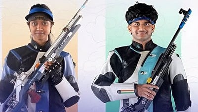 Elavenil Valarivan-Parth Mane