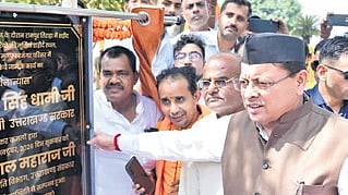 Soon, statues for statehood martyrs