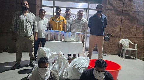 Delhi Police busted an interstate heroin supply-cum-manufacturing network and arrested four accused.