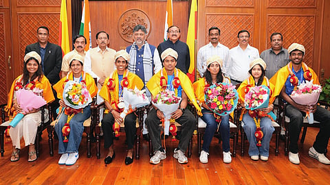 Karnataka CM DK Shivakumar felicitates athletes from Karnataka who represented India at the recent Asian Games.