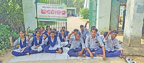 Students of Brundaban Chandra Degree College staging protest in Redhua | Express