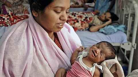 The financial burden of childbirth remained high, with 77.2% of respondents reporting out-of-pocket expenses and average spending of Rs 16,951.