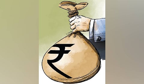 The case was registered following a complaint by Mohd Amjad, who alleged that the land formed part of an estate originally associated with Raja Shivraj Dharmavanth Bahadur, a jagirdar during the Nizam’s rule, and his successors.