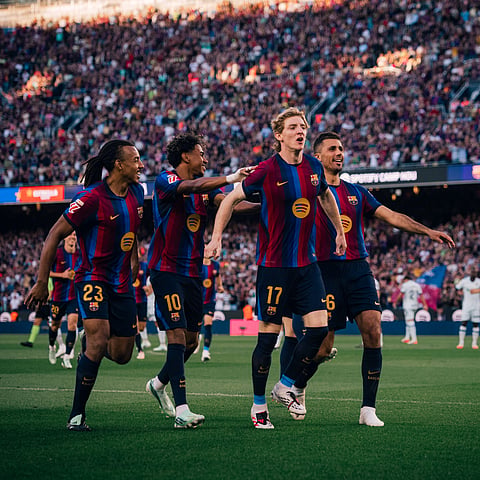 England winger Gordon opened the scoring for Barca in the second minute and Gabriel Jesus added another after half an hour for the league leaders, who have won every match they have played this season.
