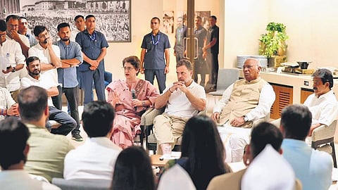 Priyanka Gandhi Vadra (left) , Rahul Gandhi (centre), Mallikarjun Kharge (right) during the meeting.