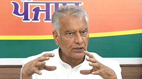 Talking to the media, Jakhar claimed that the strategy had been devised by Arvind Kejriwal and Manish Sisodia rather than Chief Minister Bhagwant Mann, asserting that only the duo was capable of hatching such a plan.