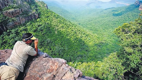 By the late 1970s, the brothers were exploring sites such as Malagundam, Avachari wells, Chandragiri forests and Kalyani Dam.