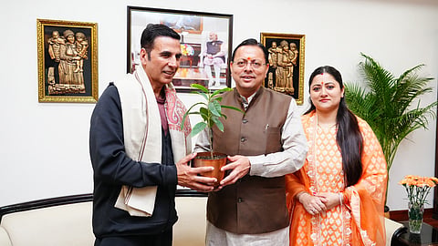 Bollywood actor Akshay Kumar with Uttarakhand CM Pushkar Singh Dhami.