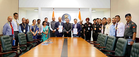 The defence ministry on Wednesday inked a Rs. 770 crore contract with state-run Bharat Electronics Limited (BEL)