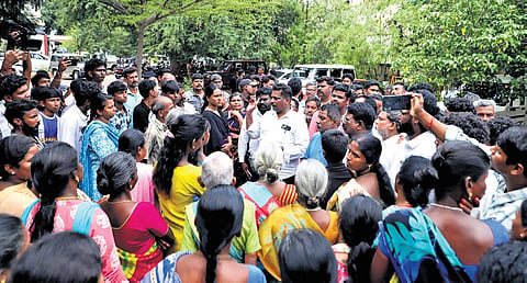 Akilan’s family members and others staging a protest at the Coimbatore district collectorate on Friday, demanding justice