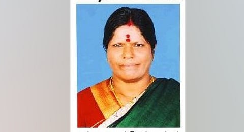 The victim, Krishnaveni from Neelankarai, worked at a private clinic in the locality.