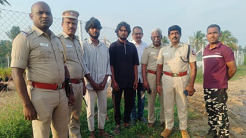 The last two prisoners, Tirupathi and Meenakshisundaram, were arrested by the police.