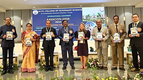 NTR University of Health Sciences Vice-Chancellor Dr Pulala Chandrasekhar inaugurates AAVACON-2026 India at NTR College of Veterinary Science.