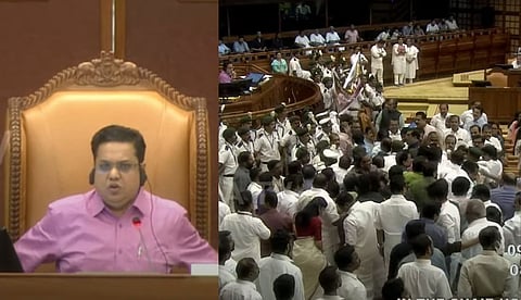 സ്വര്ണപ്പാളി വിവാദം: വി. ശിവന്കുട്ടിയുടെ സഭയിലെ പഴയ പ്രതിഷേധ ചിത്രം ഉയര്ത്തി പ്രതിപക്ഷം, നടുത്തളത്തിലിറങ്ങി ഭരണ-പ്രതിപക്ഷ അംഗങ്ങള്; വാക്കേറ്റം