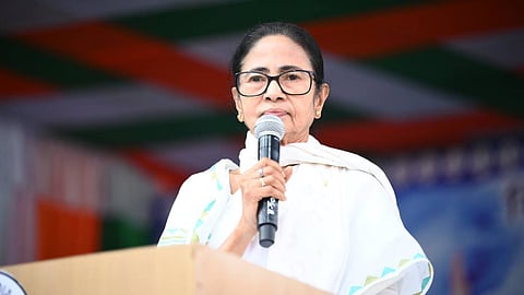 എസ്ഐആർ ജോലിഭാരവും ഭീതിയും മൂലം ബംഗാളിൽ മരിച്ചത് 39 പേർ; ധനസഹായം പ്രഖ്യാപിച്ച് മമത ബാനർജി