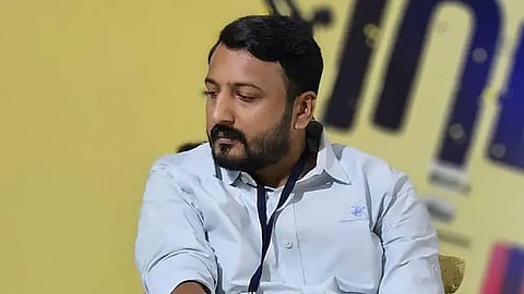 രാഹുലിന് ജാമ്യം അനുവദിച്ചാൽ
സാക്ഷികളെ സ്വാധീനിക്കാനും
തെളിവുകൾ നശിപ്പിക്കാനും സാധ്യത;
കോടതി ഉത്തരവിൽ
ഗുരുതര പരാമർശങ്ങൾ