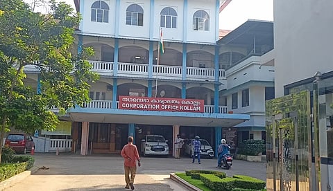കൊല്ലത്തെ തിരിച്ചടിയെക്കുറിച്ച് പഠിക്കാന് സിപിഐഎം; വരാനിരിക്കുന്ന തെരഞ്ഞെടുപ്പിന്റെ മുന്നറിയിപ്പെന്ന വിലയിരുത്തലില് എല്ഡിഎഫ്