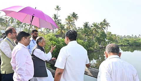 പൊക്കാളി നിലങ്ങളില് സംയോജിത നെല്ല്-മത്സ്യ കൃഷി: ശാസ്ത്രീയ പഠനം അനിവാര്യമെന്ന് കേന്ദ്ര കൃഷി മന്ത്രി