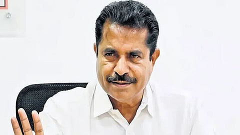 കടപ്പാട് പ്രസ്ഥാനത്തോടെന്നും മത്സരിക്കാനില്ലെന്നും ഫേസ്ബുക്ക് പോസ്റ്റ്; കെ. സുധാകരന് സീറ്റ് നല്കിയതോടെ പോസ്റ്റ് പിന്വലിച്ച് അടൂര് പ്രകാശ്