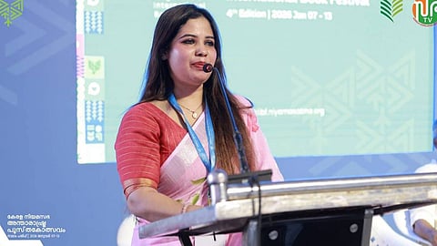 'സമൂഹ മാധ്യമങ്ങളിലൂടെ അപമാനിക്കുന്നു'; മുഖ്യമന്ത്രിക്ക് പരാതി നല്കി എംഎ ഷഹനാസ്