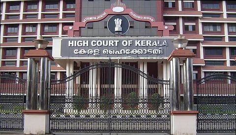 സ്വകാര്യതയിലേക്കുള്ള കടന്നു കയറ്റം; ഡാറ്റ ചോര്ച്ച വിവാദത്തില് സര്ക്കാരിന് ഹൈക്കോടതിയുടെ രൂക്ഷ വിമര്ശനം