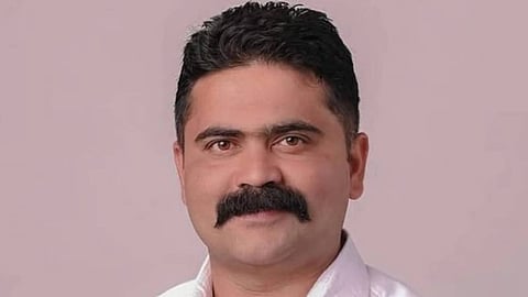 ലൈംഗിക പീഡന പരാതി: പാലക്കാട്ടെ കോൺഗ്രസ് നേതാവ് പ്രശോഭ് സി.വത്സനെ സസ്പെൻഡ് ചെയ്ത് കോൺഗ്രസ്