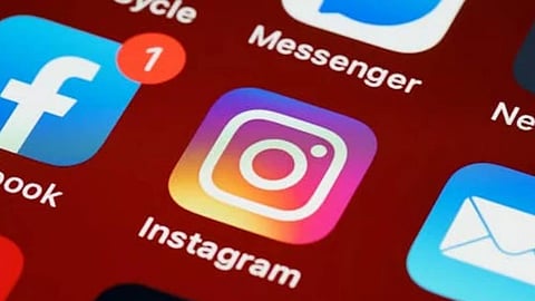 ഫേസ്ബുക്കിലും ഇൻസ്റ്റഗ്രാമിലും കൗമാരക്കാരുടെ എഐ ഉപയോഗം കൂടുന്നു; മോണിറ്റർ ചെയ്യാൻ മെറ്റ