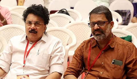 "കോണ്ഗ്രസുകാര് പോലും പി.കെ. ശശിക്ക് വോട്ട് ചെയ്തില്ല; യുഡിഎഫ് തരംഗത്തിലും പാലക്കാട് എല്ഡിഎഫ് വോട്ടുകളില് ചോര്ച്ച ഉണ്ടായില്ല"