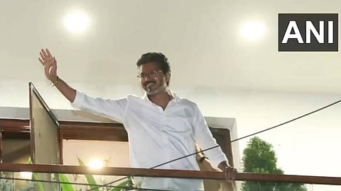 ഏക ലക്ഷ്യം ജനങ്ങളുടെ ക്ഷേമം; നരേന്ദ്ര മോദിക്കും രാഹുല് ഗാന്ധിക്കും നന്ദി അറിയിച്ച് വിജയ്