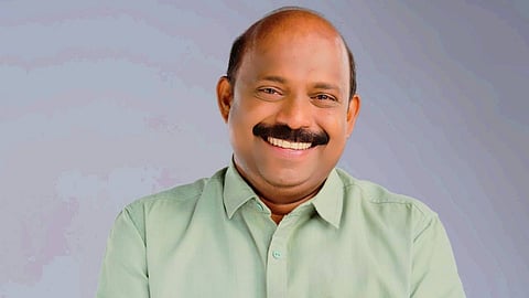 കോൺഗ്രസിൽ ഒന്നിലധികം പേരുകൾ ഉയരുന്നത് ജനാധിപത്യത്തിന്റെ സ്വാതന്ത്ര്യം, ആരാധക വൃന്ദം പൊടിക്ക് അടങ്ങണം; എം.ലിജു