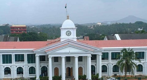 ഐഎഎസ് തലപ്പത്തെ അഴിച്ചു പണി; മന്ത്രിമാർക്ക് അതൃപ്തി