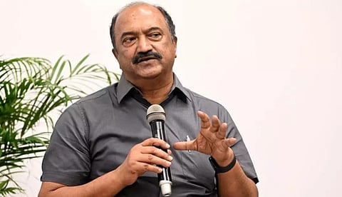 "സ്ത്രീ സുരക്ഷാ പദ്ധതി തടസപ്പെടുത്തുന്നത് പ്രതിഷേധാര്ഹം, പെന്ഷന് മുടങ്ങിയിട്ട് രണ്ട് മാസം; തുക അടിയന്തരമായി വിതരണം ചെയ്യണം"