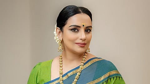 നിരപരാധിത്വം തെളിയിക്കാതെ പടിയിറങ്ങില്ല; അമ്മയിൽ നിന്ന് രാജിയില്ലെന്ന് സൂചന നൽകി ശ്വേത മേനോൻ