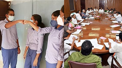 വിദ്യാർഥികൾക്ക് ആശ്വാസം; പ്ലസ് വണിന് അധിക ബാച്ച് അനുവദിക്കാൻ മന്ത്രിസഭാ തീരുമാനം