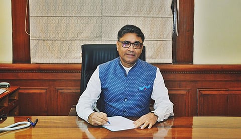 വിദേശകാര്യ സെക്രട്ടറി വിക്രം മിസ്രിയുടെ കാലാവധി ഒരു വര്ഷം കൂടി നീട്ടി കേന്ദ്രം