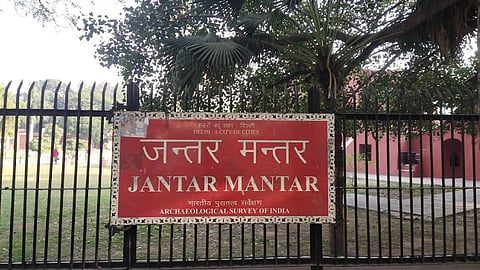 Internet services will be disrupted for 24 hours in the vicinity of Jantar Mantar