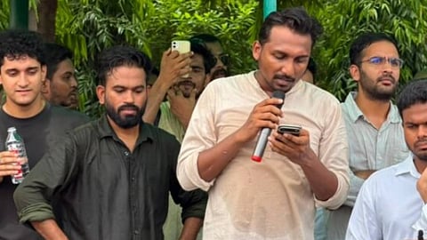 Who is Ajinkya Shinde, who took up the cause of the 'Cockroaches'?