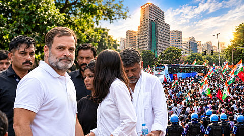 പ്രതിഷേധക്കടലായി രാജ്യതലസ്ഥാനം... സുപ്രീം കോടതി മാർച്ചിൽ അണിനിരന്ന് ഇൻഡ്യാ സഖ്യം, ഹർജി നാളെ പരിഗണിക്കും