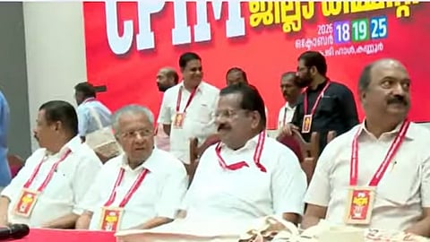 പാളിച്ചകൾ സമ്മതിച്ച് പ്രവർത്തന റിപ്പോർട്ട്; പയ്യന്നൂരിലെ രക്തസാക്ഷി ഫണ്ട് വിവാദം അണികളെ ബോധ്യപ്പെടുത്താനായില്ലെന്ന് വിലയിരുത്തൽ