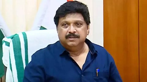 ഹേമ കമ്മിറ്റി റിപ്പോര്ട്ട്: ഗതാഗത മന്ത്രിക്ക് ഇതില് കാര്യമില്ല; സംസ്കാരിക മന്ത്രി നടപടിയെടുക്കും: കെ.ബി ഗണേഷ് കുമാര്