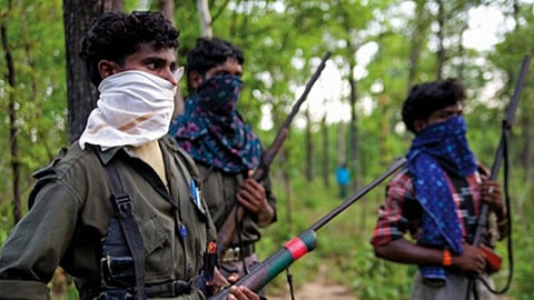 "ആശയങ്ങളിൽ വിശ്വാസം നഷ്ടപ്പെട്ടു"; ഛത്തീസ്ഗഡിൽ 25 മാവോയിസ്റ്റ് പ്രവർത്തകർ കീഴടങ്ങി