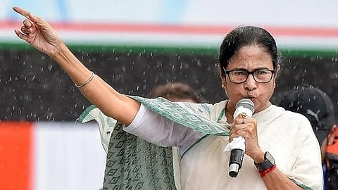 ബലാത്സംഗ കേസുകളിൽ കുറ്റക്കാർക്ക് വധശിക്ഷ ഉറപ്പാക്കും; പ്രത്യേക നിയമം പാസാക്കാന് മമത സർക്കാർ