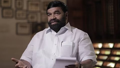 നെഹ്റു ട്രോഫി വള്ളംകളി ഒരു നാടിൻ്റെ വികാരം; അനിശ്ചിതമായി മാറ്റിവെക്കണമെന്ന് ഉദ്ദേശിച്ചിട്ടില്ല: വി എൻ വാസവൻ