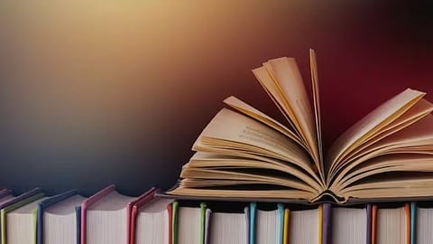 വിദ്യാധനം സര്വധനാല് പ്രധാനം; ഇന്ന് ലോക സാക്ഷരതാ ദിനം