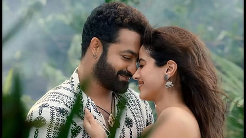 വിറ്റത് 30000 ടിക്കറ്റുകള്; ദേവരയുടെ അഡ്വാന്സ് കളക്ഷന് പുറത്ത്