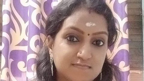 കോഴിക്കോട് എകരൂലിൽ ചികിത്സാപ്പിഴവിനെ തുടർന്ന് യുവതിയും ഗർഭസ്ഥശിശുവും മരിച്ച സംഭവം: ആശുപത്രിക്കെതിരെ കേസെടുക്കണമെന്ന് യുവതിയുടെ കുടുംബം