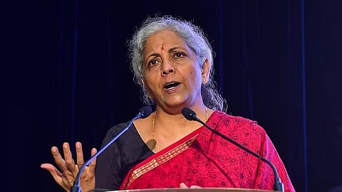സമ്മർദം നേരിടാൻ വീടുകളിൽ നിന്നും പഠിപ്പിക്കണം: അന്നയുടെ മരണത്തിൽ വിവാദ പരാമർശവുമായി നിർമല സീതാരാമൻ