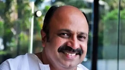 സിദ്ദീഖിനെതിരെ ലുക്ക് ഔട്ട് നോട്ടീസ്, എല്ലാ സ്റ്റേഷനിലും പതിക്കണമെന്ന് നിര്ദേശം