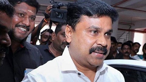 നടിയെ ആക്രമിച്ച കേസ്; ദിലീപ് കോടതിയില് ഹാജരായി