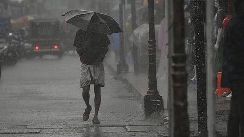 സംസ്ഥാനത്ത് ഇന്നും മഴ തുടരും; ഏഴ് ജില്ലകളിൽ യെല്ലോ അലേർട്ട്